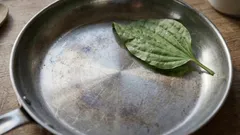 Come ripristinare una padella in 5 minuti: un semplice metodo casalingo per recuperare le proprietà antiaderenti